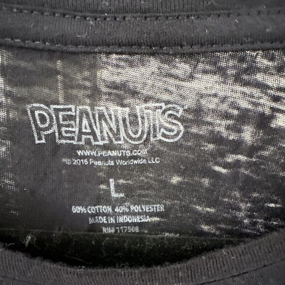 Peanuts T-shirt Juniors Large Tee Abbey Road Beatles Snoopy Charlie Brown - Picture 3 of 10